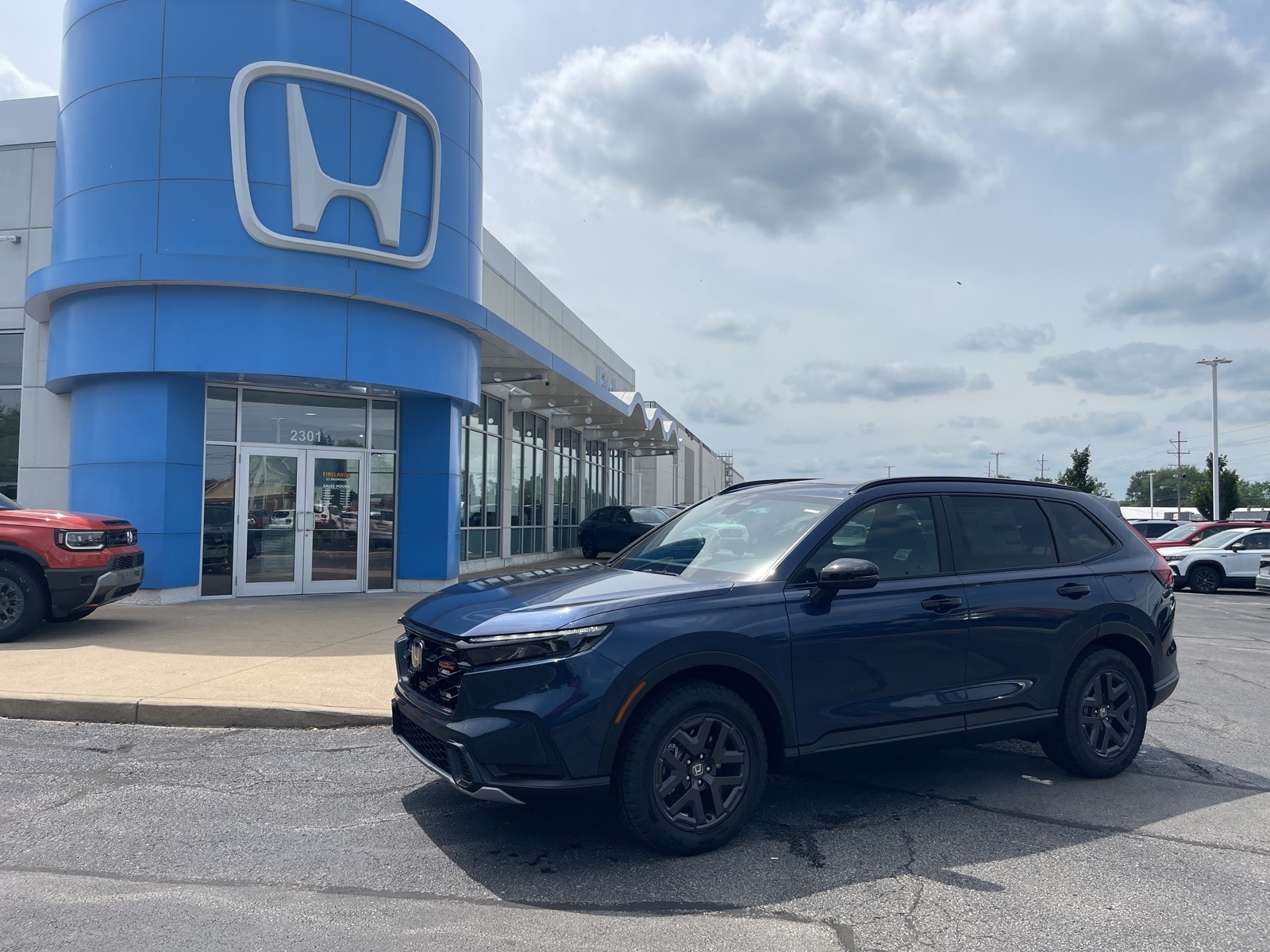 2026 Honda CR-V TrailSport's photo