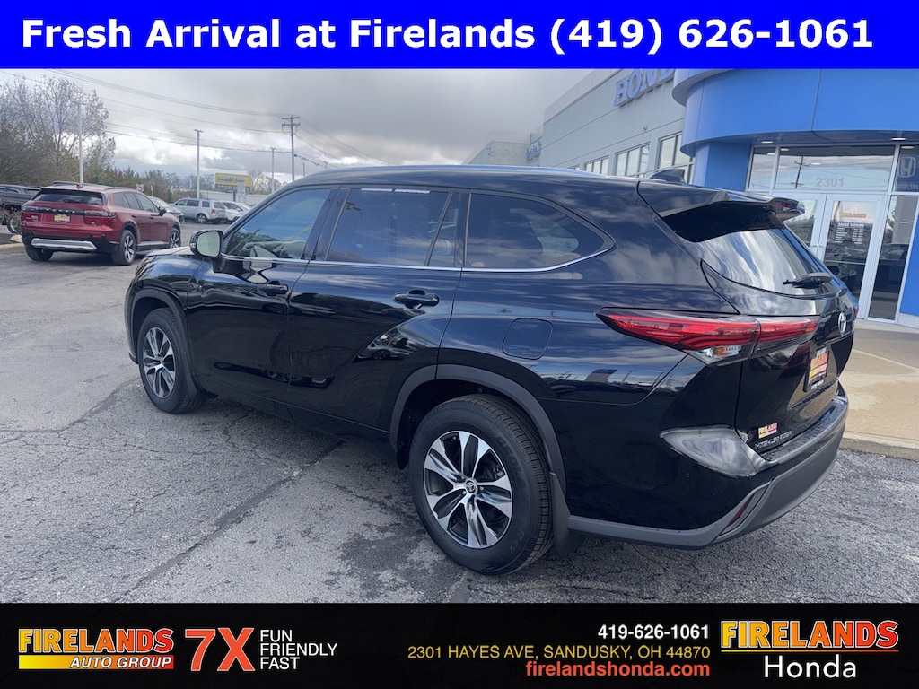Used 2020 Toyota Highlander XLE SUV