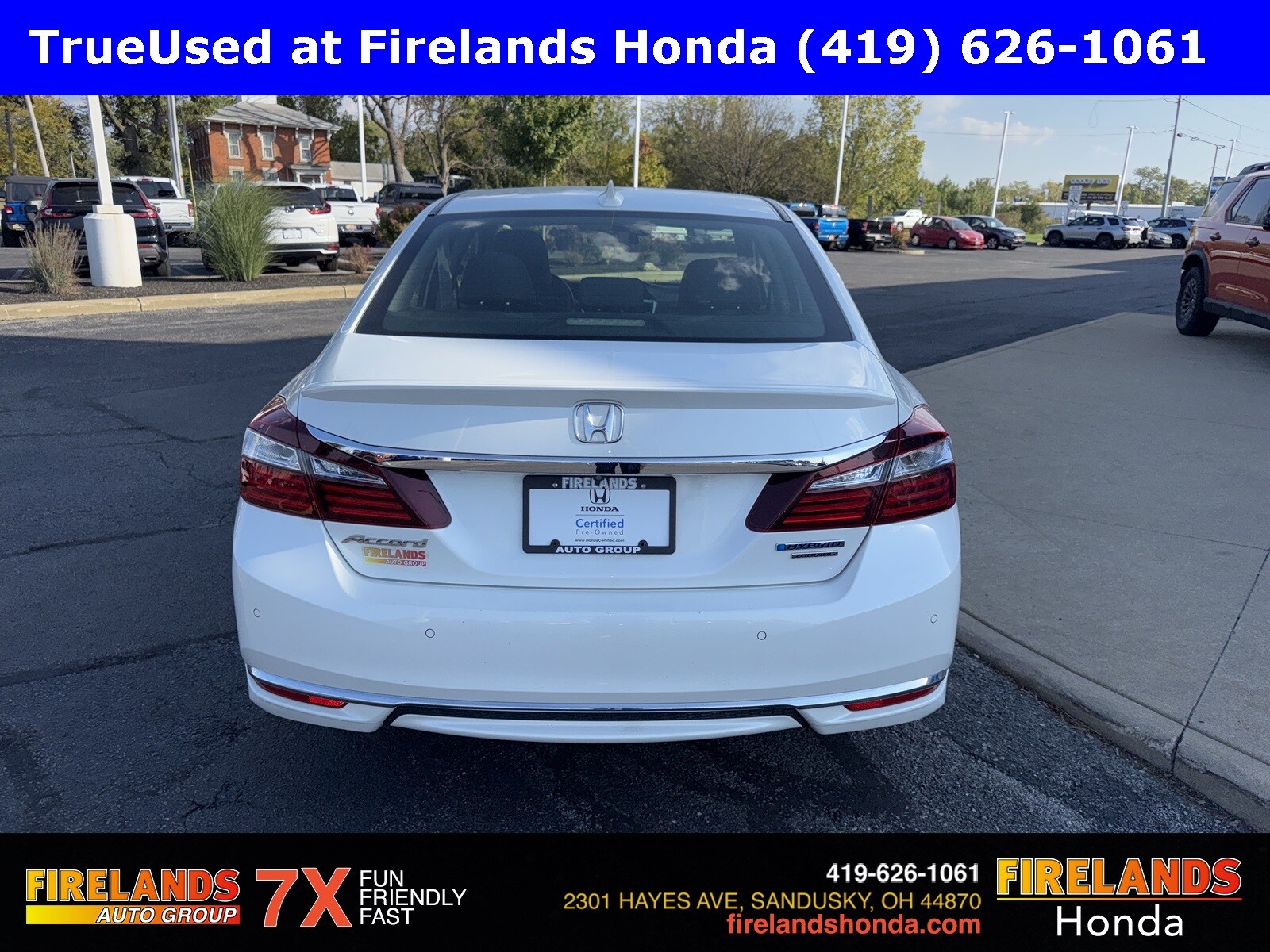 2017 Honda Accord Hybrid Touring photo 4
