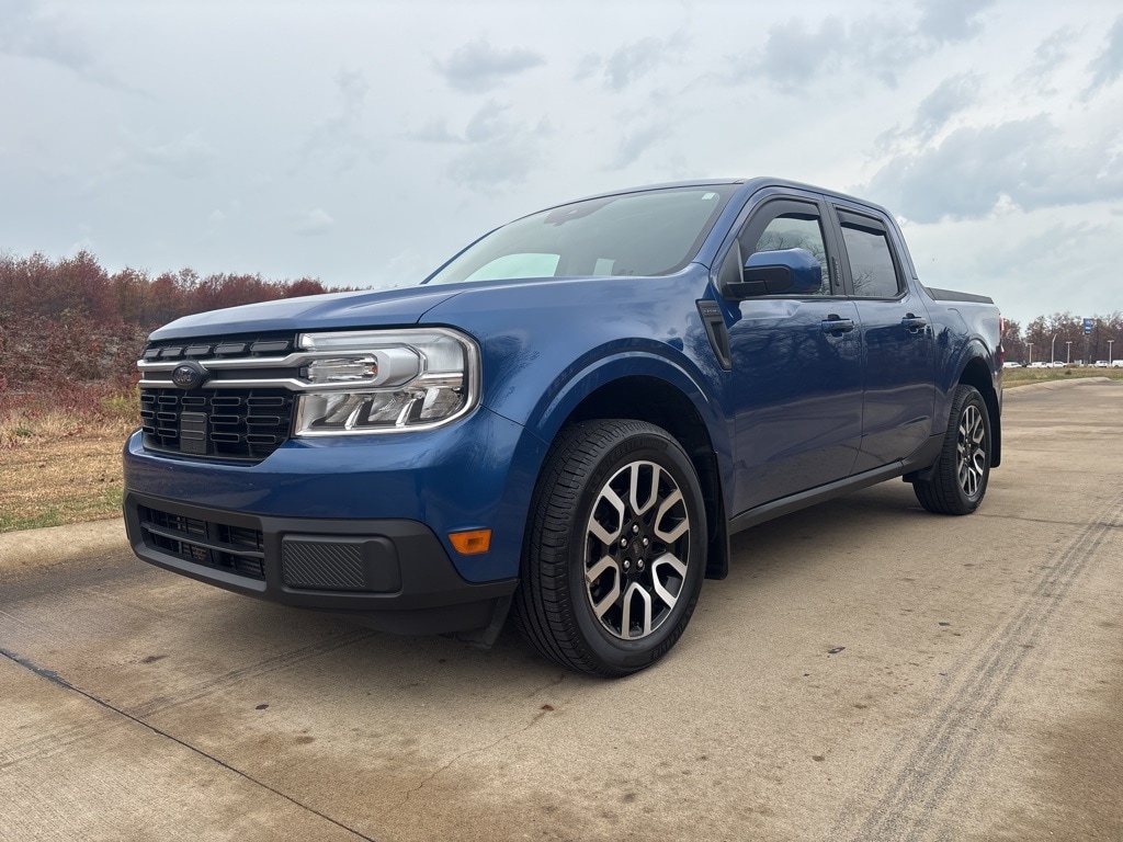 2023 Ford Maverick Lariat's photo