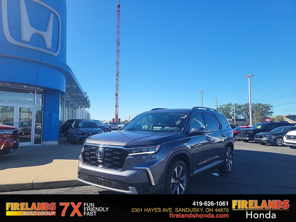 New 2025 Honda Pilot Touring SUV