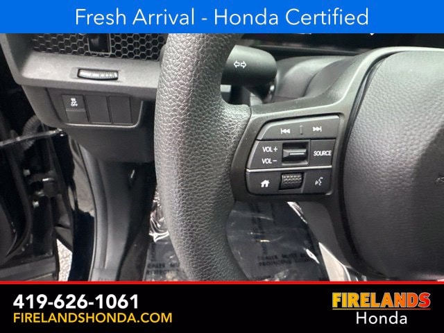 2025 Honda CR-V LX - Photo 15