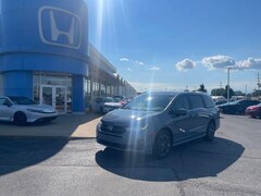 2026 Honda Odyssey Touring Van Passenger