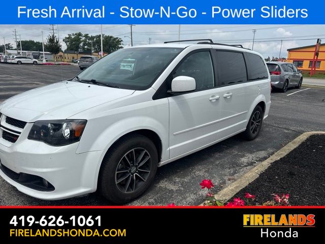 Used 2017 Dodge Grand Caravan GT with VIN 2C4RDGEG0HR798804 for sale in Sandusky, OH