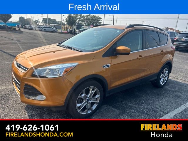 Used 2016 Ford Escape SE with VIN 1FMCU9G93GUA43501 for sale in Sandusky, OH