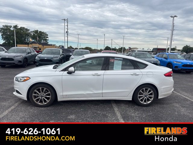 Used 2017 Ford Fusion SE with VIN 3FA6P0H74HR340762 for sale in Sandusky, OH