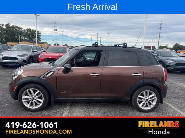 Used 2014 MINI Countryman Countryman S with VIN WMWZC5C53EWP38864 for sale in Sandusky, OH