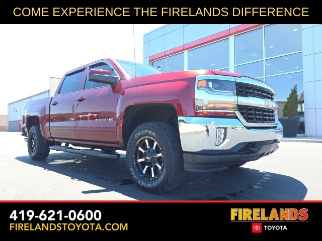 2017 Chevrolet Silverado 1500 LT 4X4 Crew Cab Short Box's photo