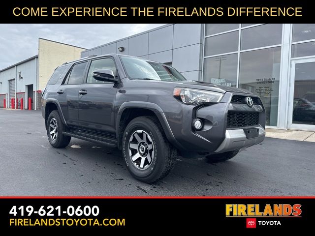 2018 Toyota 4Runner Off-Road Premium 4x4 V6's photo