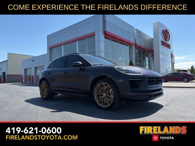 2023 Porsche Macan GTS's photo
