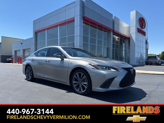 2021 Lexus ES 350 350 F SPORT's photo