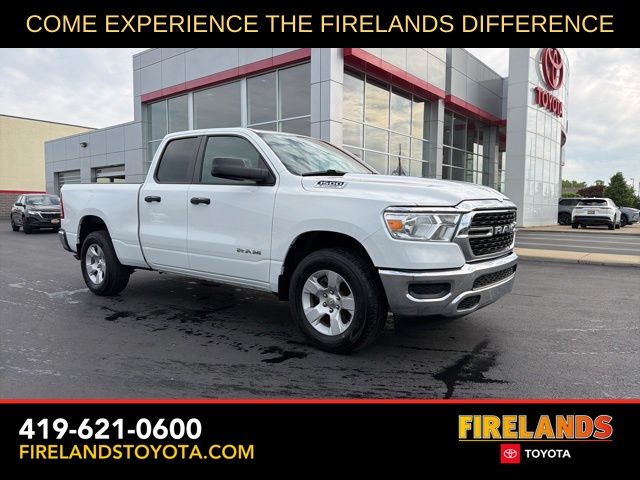 2023 RAM 1500 Big Horn/Lone Star 4x4 Quad Cab 6'4's photo