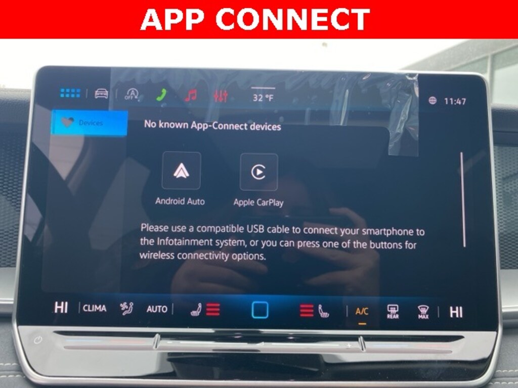 New 2026 Volkswagen Tiguan 2.0T SE SUV