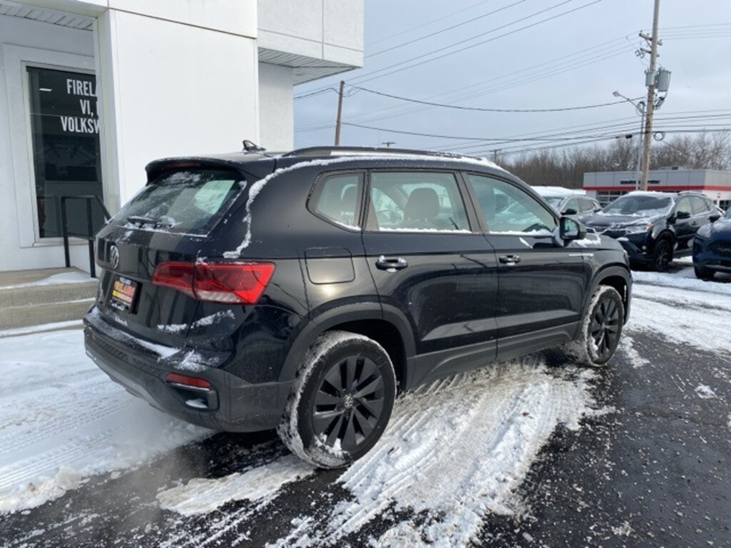 Used 2022 Volkswagen Taos 1.5T S SUV