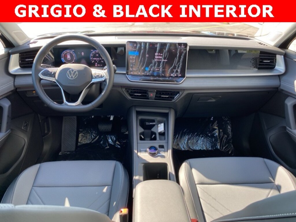 New 2025 Volkswagen Tiguan 2.0T SE SUV