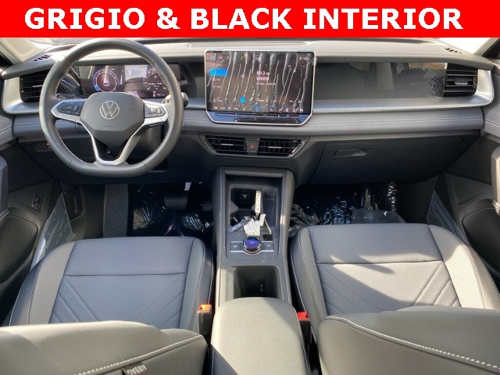 New 2025 Volkswagen Tiguan 2.0T SE SUV