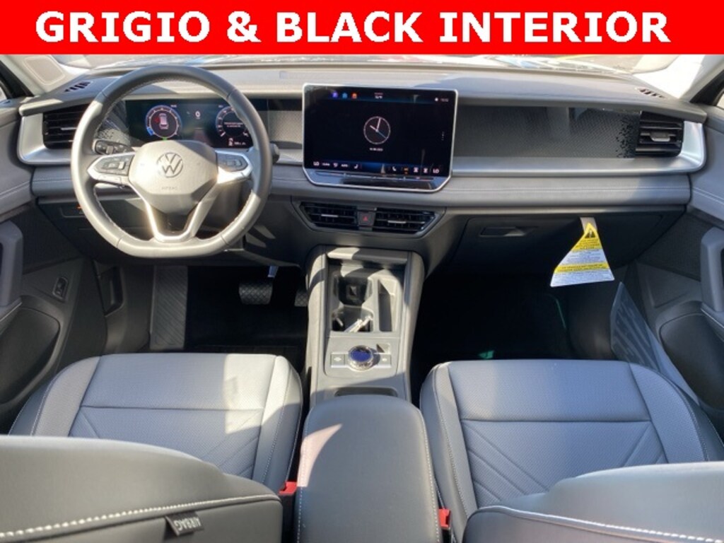 New 2025 Volkswagen Tiguan 2.0T SE SUV