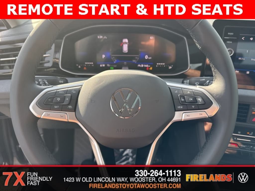 New 2025 Volkswagen Jetta 1.5T SE Sedan