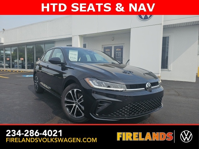 2025 Volkswagen Jetta Sport's photo