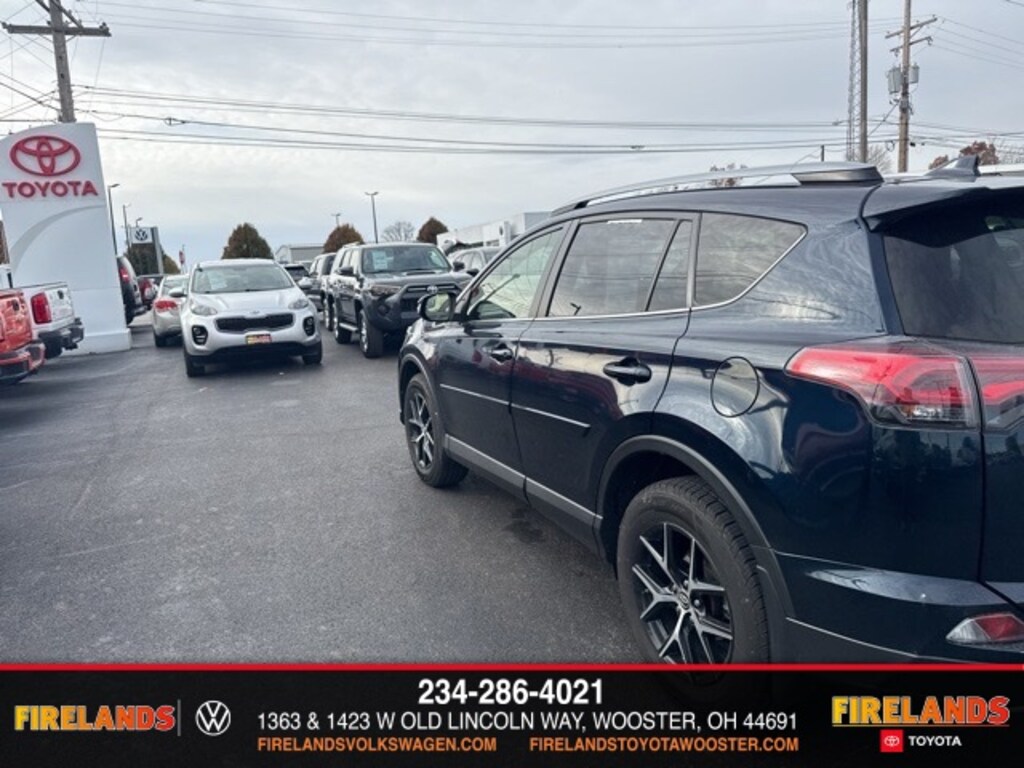 Used 2018 Toyota RAV4 SE SUV