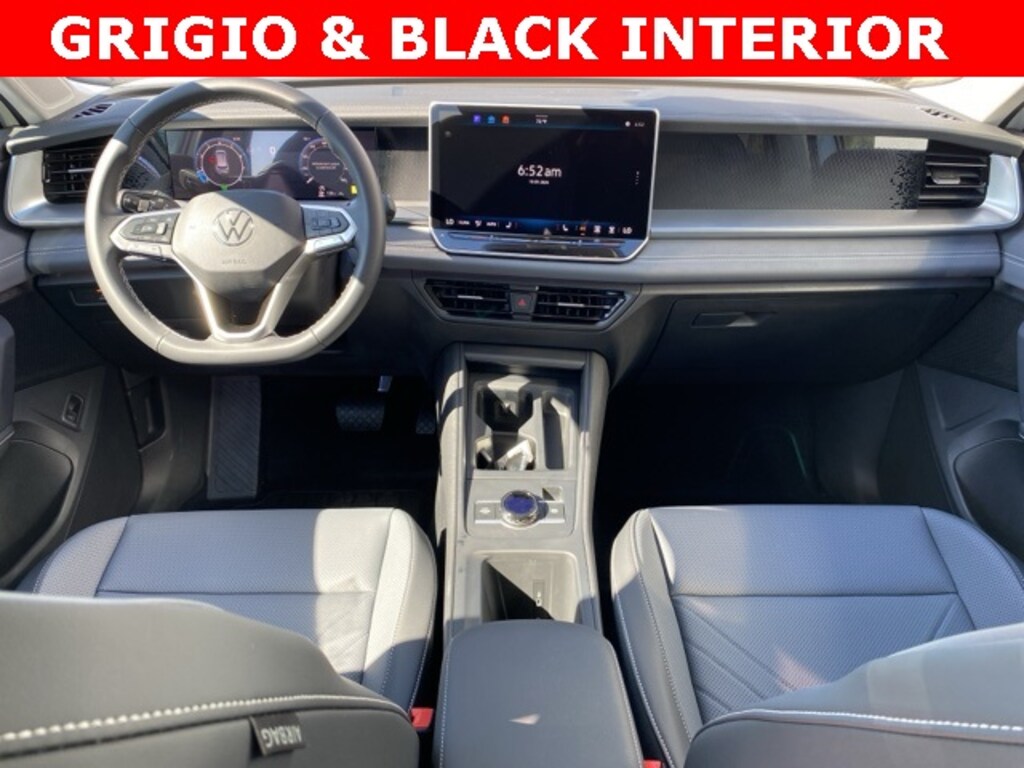 New 2025 Volkswagen Tiguan 2.0T SE SUV