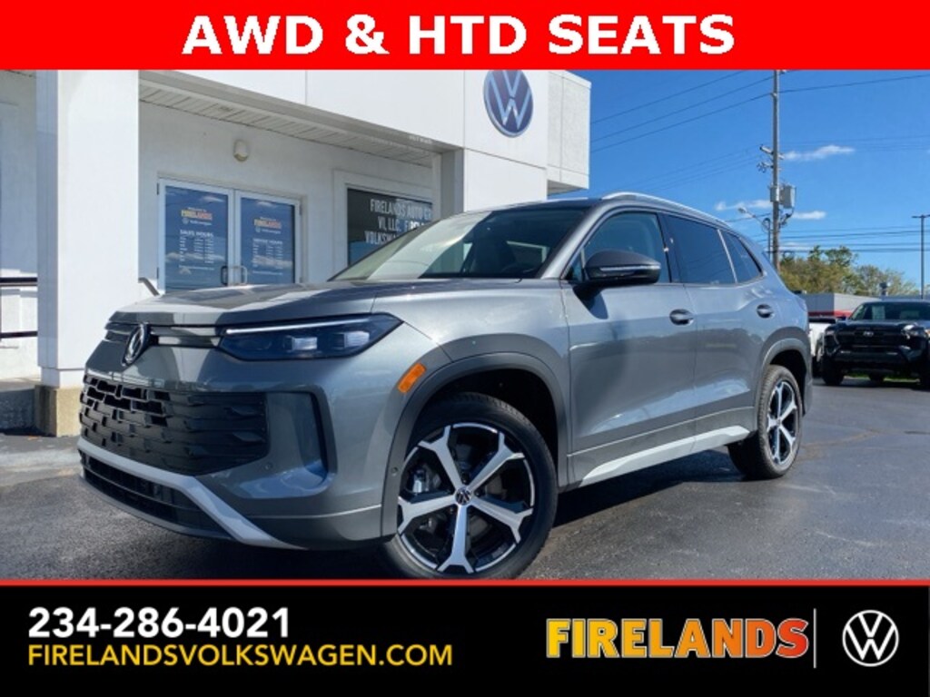 New 2025 Volkswagen Tiguan 2.0T SE SUV