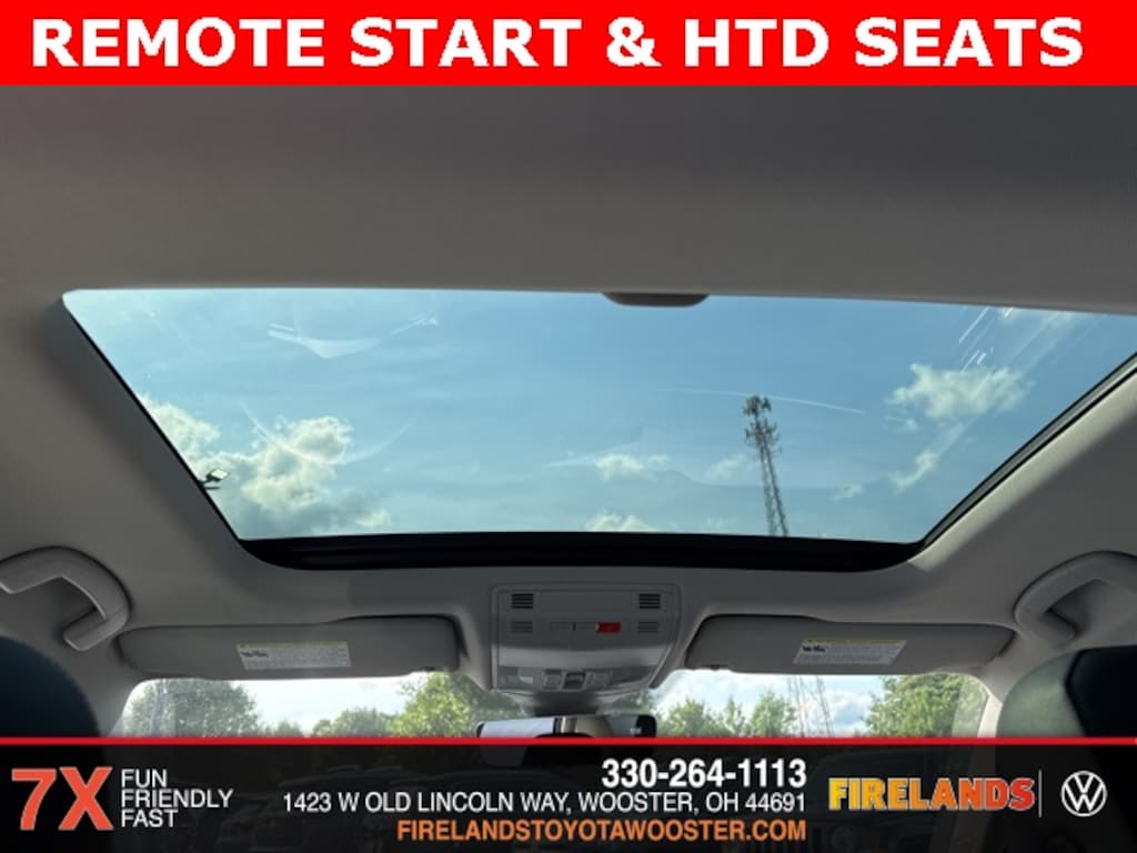 New 2025 Volkswagen Jetta 1.5T SE Sedan