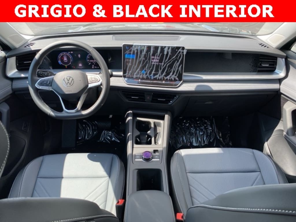 New 2025 Volkswagen Tiguan 2.0T SE SUV