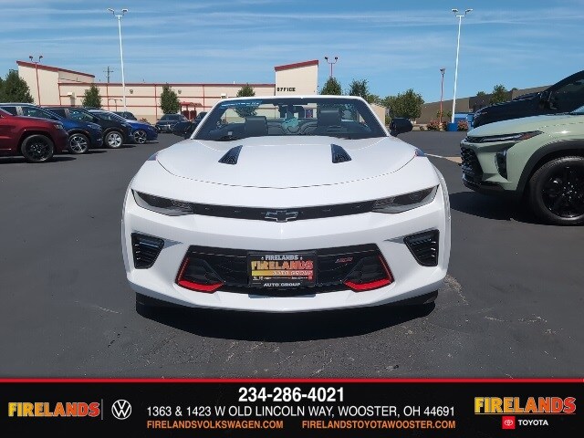 2018 Chevrolet Camaro 2SS photo 2