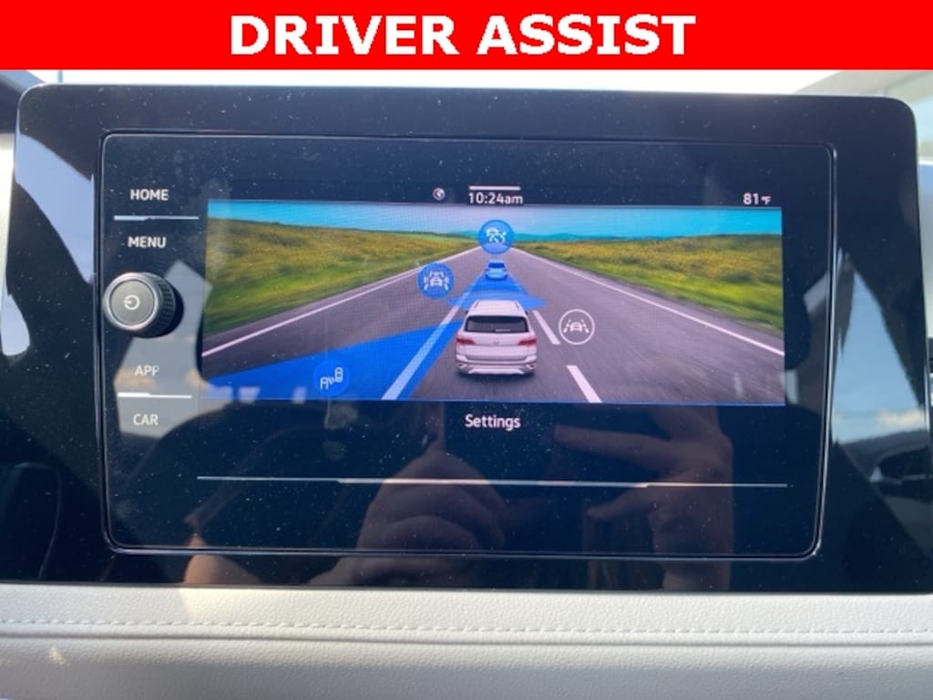 New 2025 Volkswagen Taos 1.5T S SUV