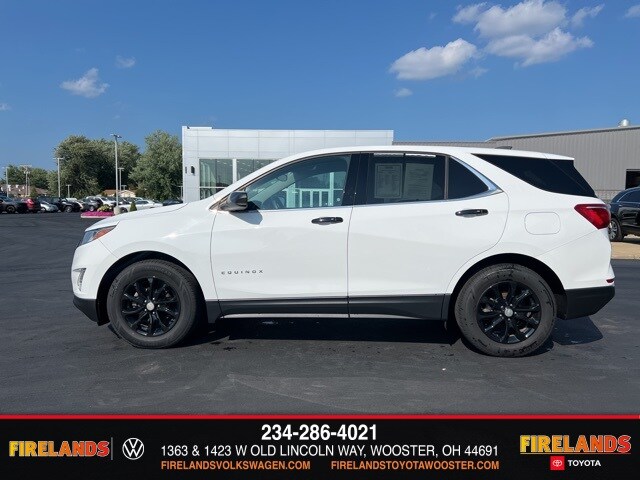 2019 Chevrolet Equinox LT photo 2