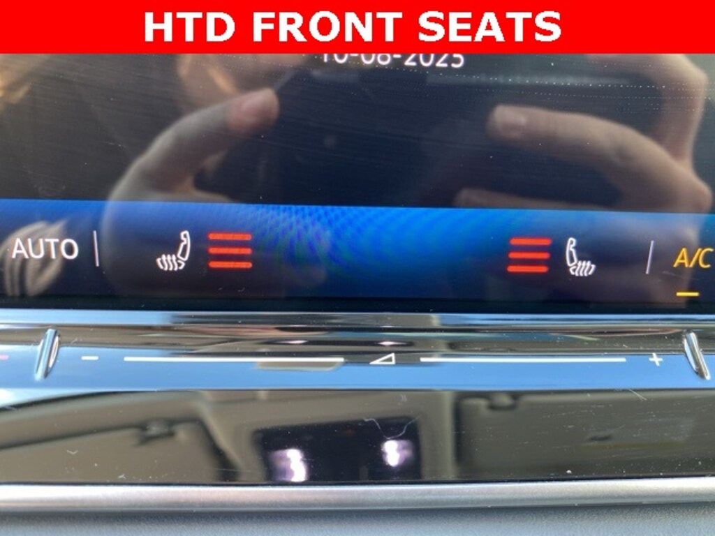 New 2025 Volkswagen Tiguan 2.0T SE SUV