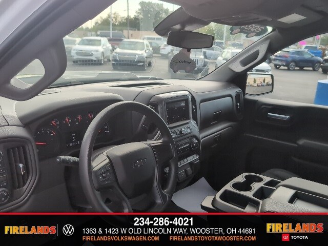 2024 Chevrolet Silverado 1500 Custom Trail Boss photo 3