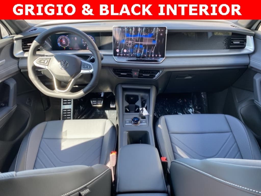 New 2025 Volkswagen Tiguan 2.0T SE R-Line Black SUV