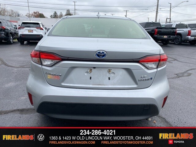 2023 Toyota Corolla Hybrid LE photo 3