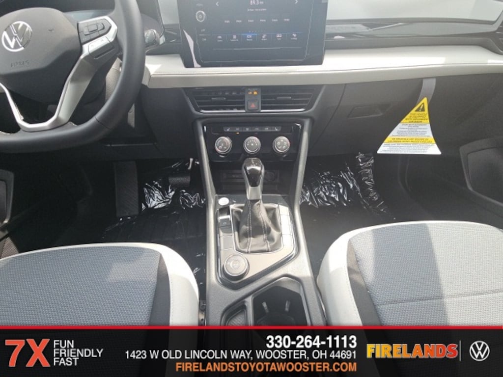 New 2025 Volkswagen Taos 1.5T S SUV