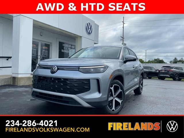 2025 Volkswagen Tiguan SE's photo