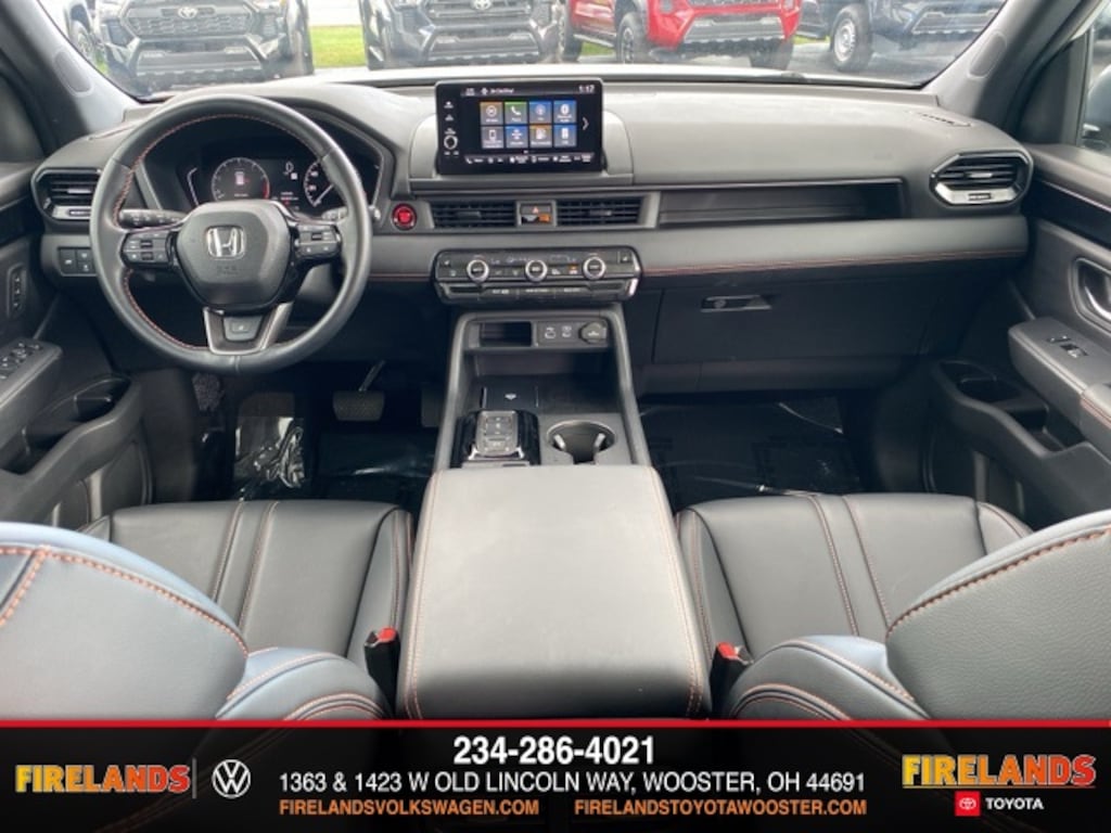 Used 2024 Honda Pilot TrailSport SUV