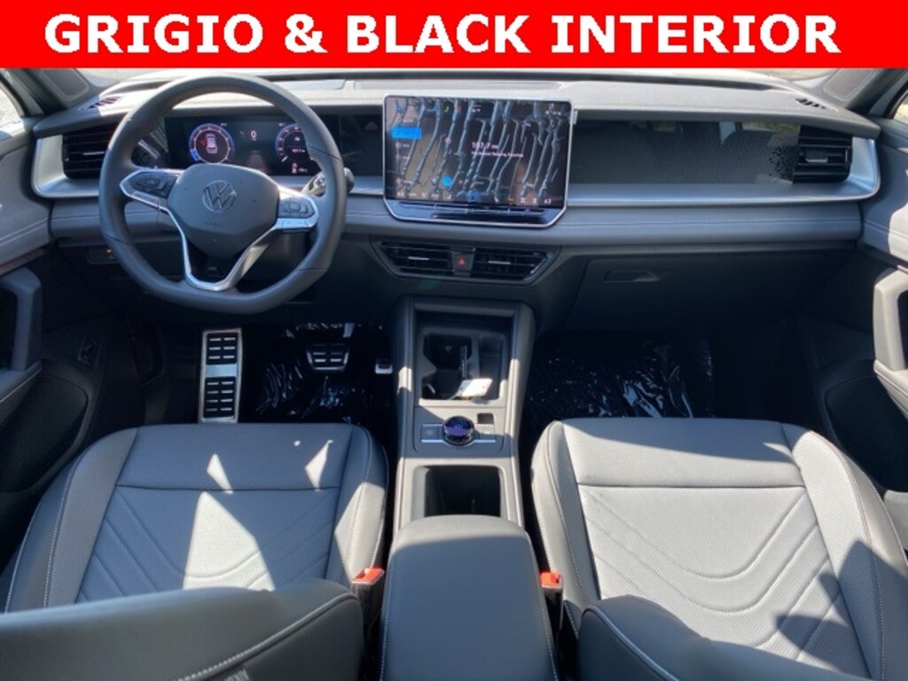 New 2025 Volkswagen Tiguan 2.0T SE R-Line Black SUV