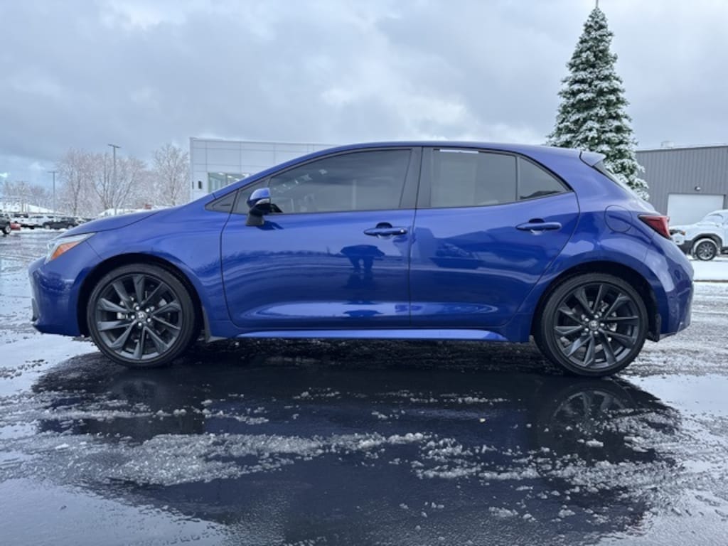Certified 2025 Toyota Corolla Hatchback XSE Hatchback