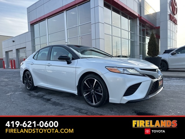 2020 Toyota Camry XSE FWD