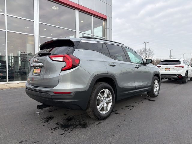 2023 GMC Terrain SLE - Photo 7