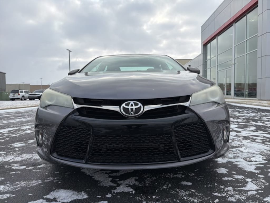 Certified 2015 Toyota Camry SE Sedan