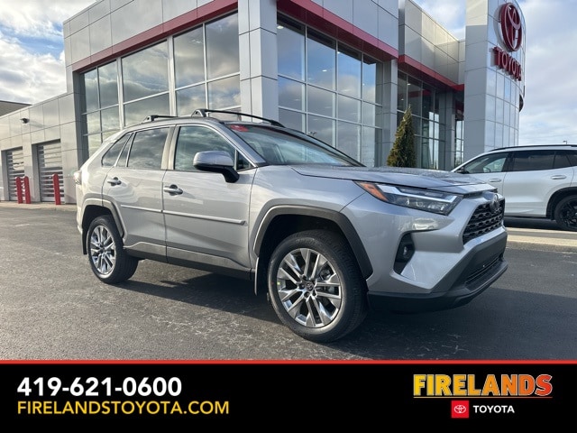 2025 Toyota RAV4 XLE Premium's photo