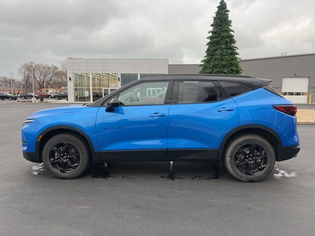 2024 Chevrolet Blazer 2LT photo 4