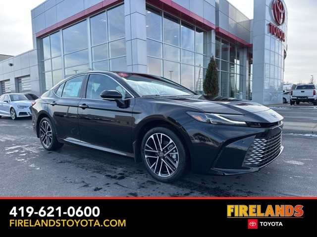 2026 Toyota Camry XLE's photo