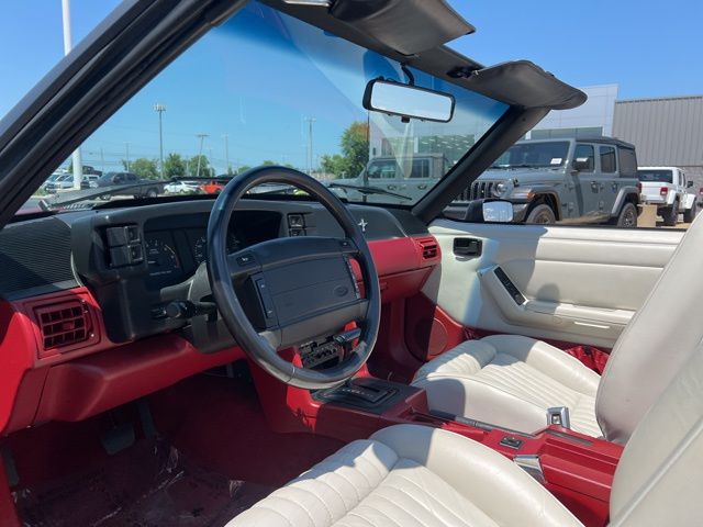 1991 Ford Mustang - Photo 21