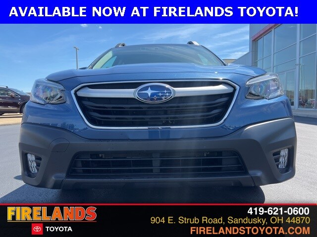 2022 Subaru Outback Premium photo 2
