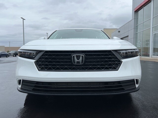 2024 Honda Accord EX photo 2