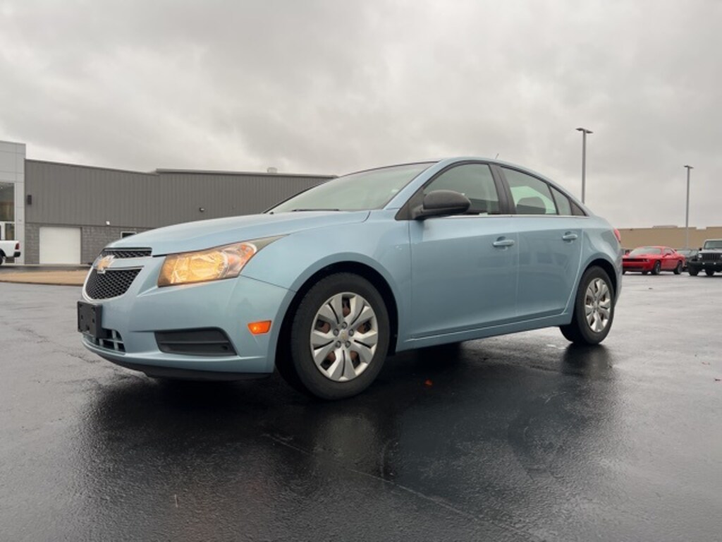 Used 2012 Chevrolet Cruze LS Sedan